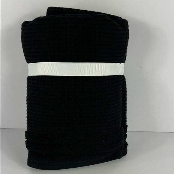 Hotel Balfour Black Hand Towels Set 100% Cotton Waffle Texture Set of 2 NEW - Picture 6 of 6